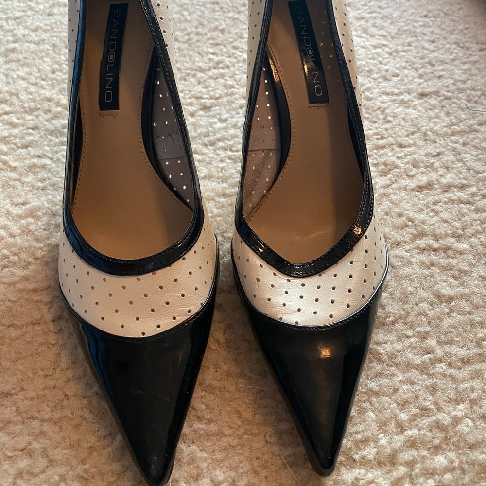 Adorable Black and Cream Heels